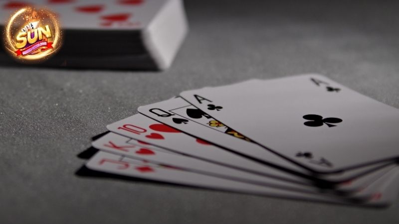 Phỏm Online: Chơi Phỏm trực tuyến, luật chơi và kinh nghiệm